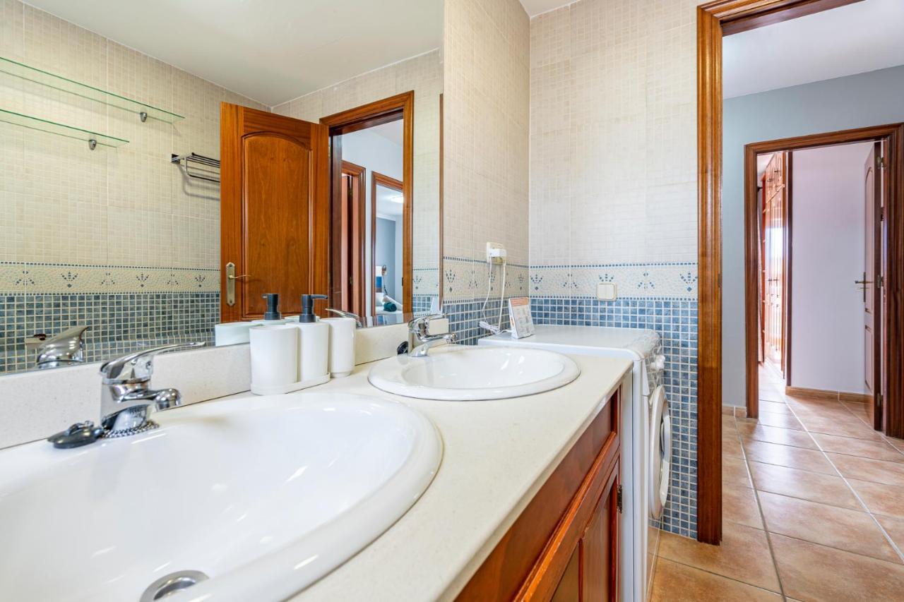 קורלחו Villa Paraiso מראה חיצוני תמונה